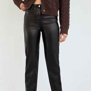 Aritzia melina leather pant size 0